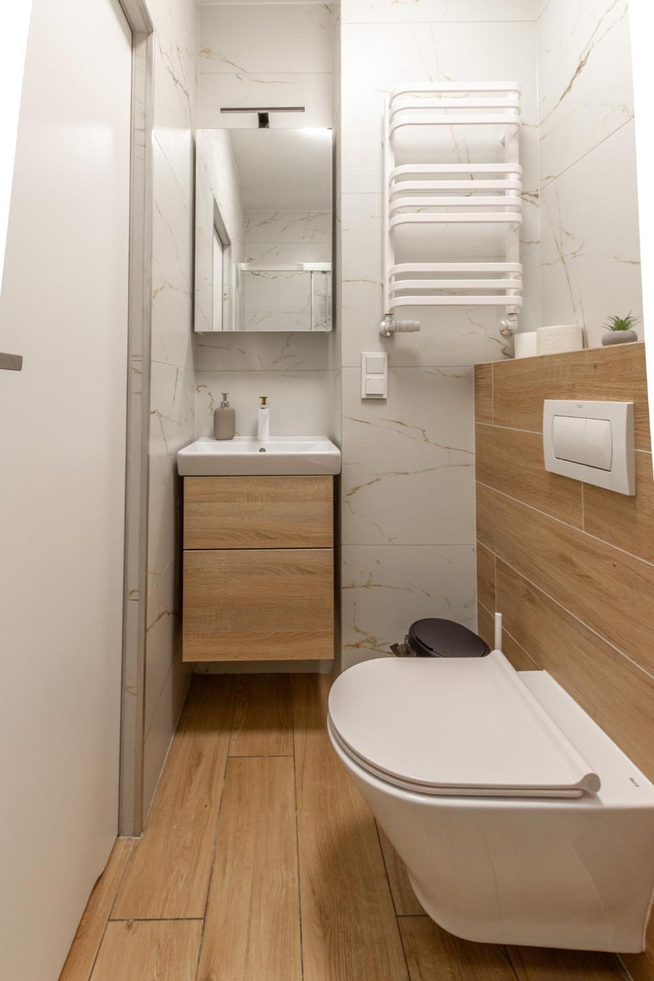 Chill Apartments Central Station คาโตวีตเซ ภายนอก รูปภาพ